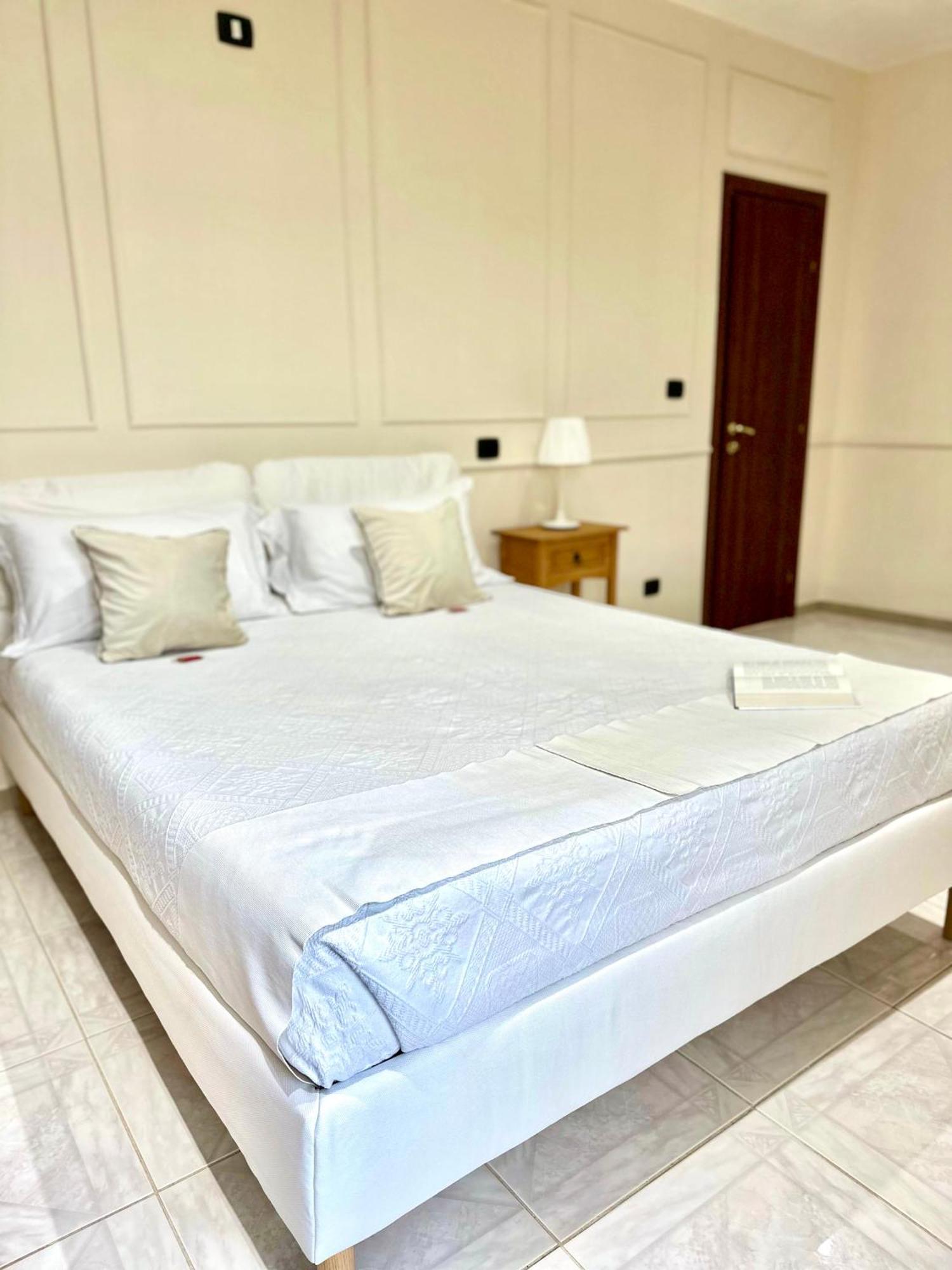 B&B Eyexei Domus Agrigento Bagian luar foto