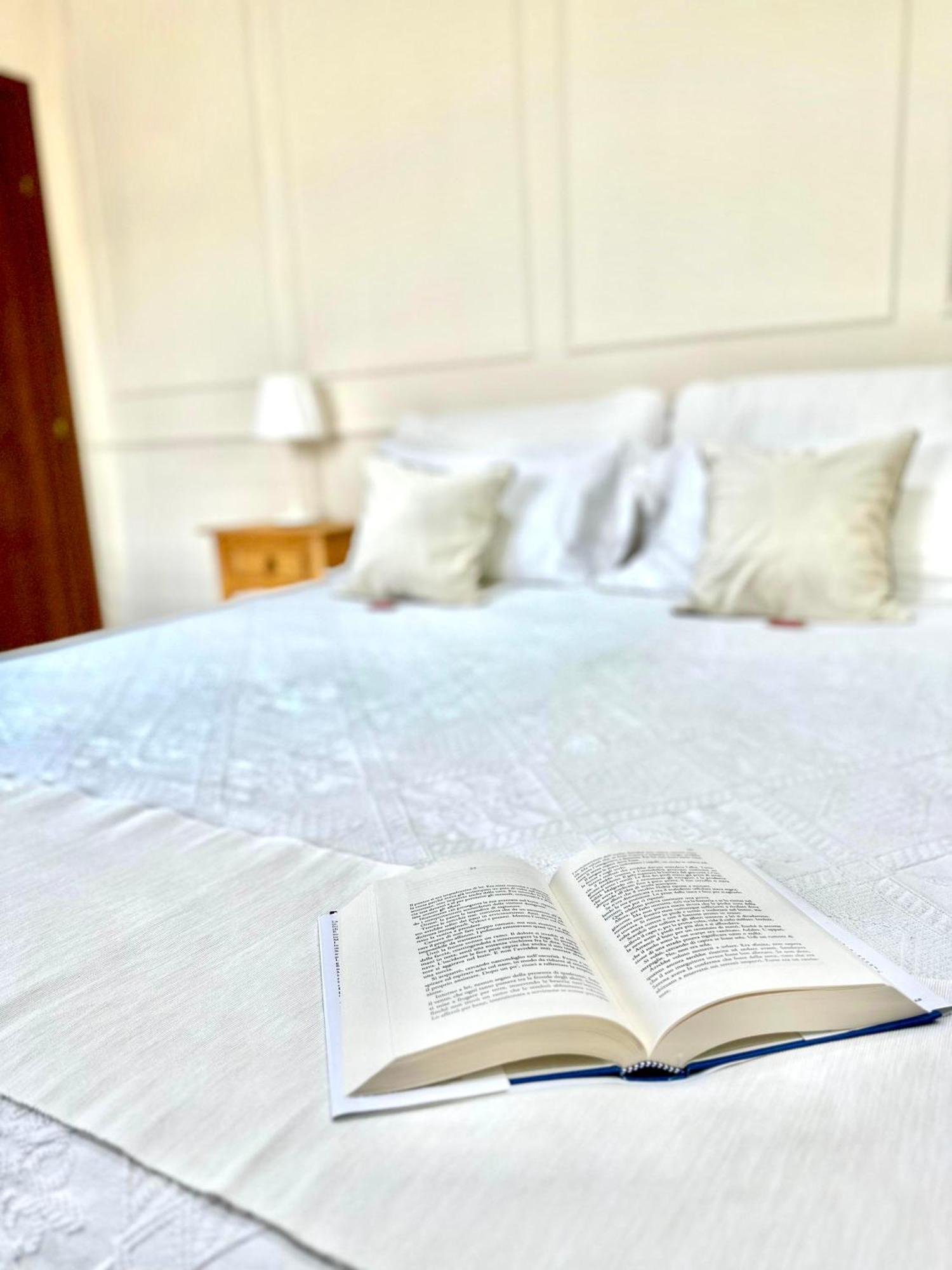 B&B Eyexei Domus Agrigento Bagian luar foto