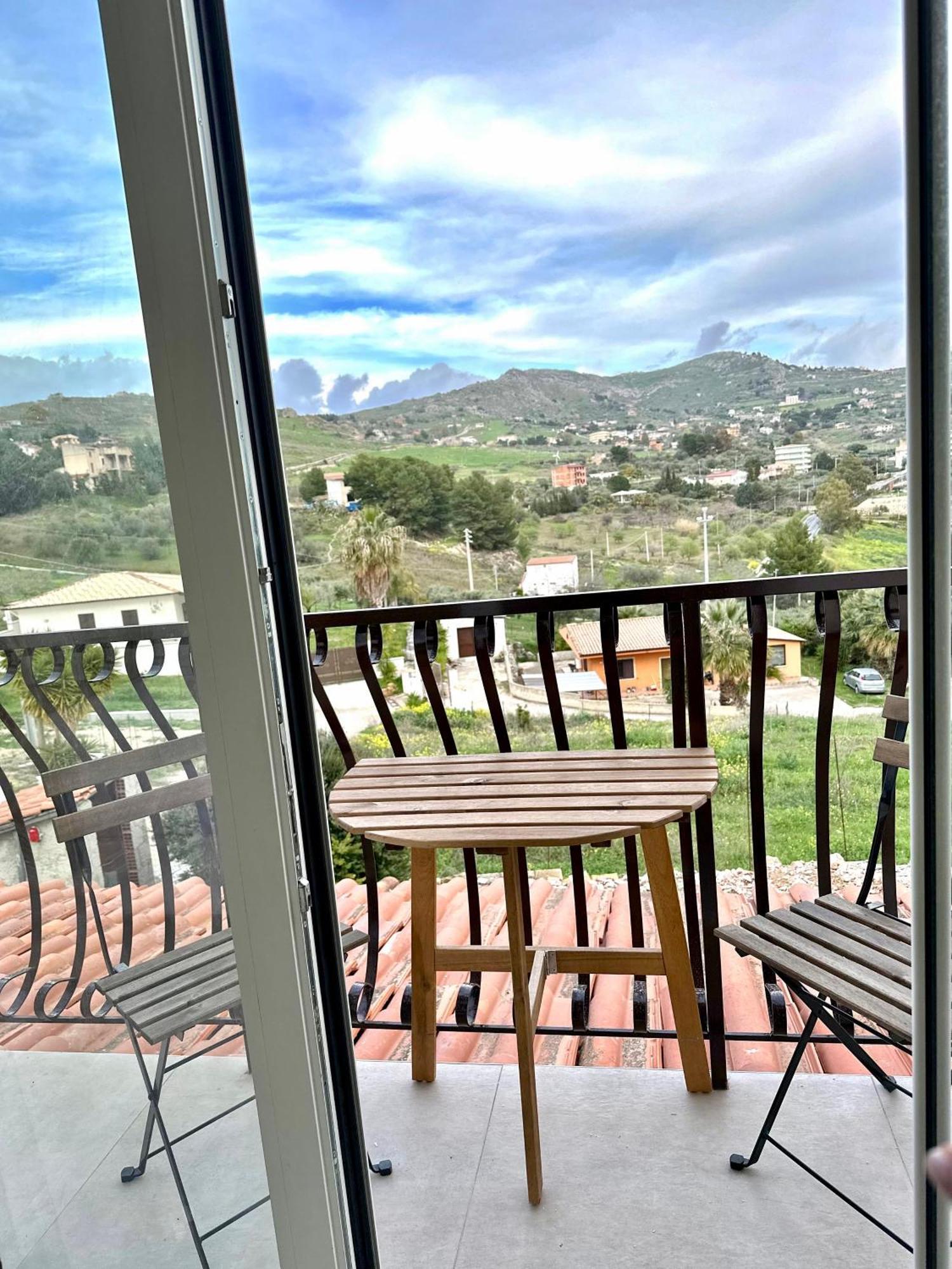 B&B Eyexei Domus Agrigento Bagian luar foto