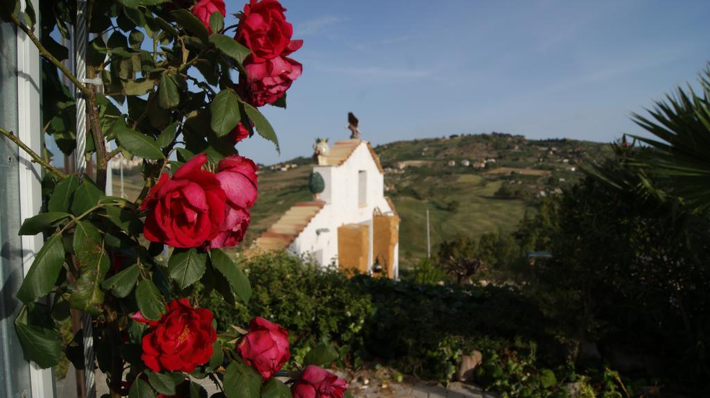 B&B Eyexei Domus Agrigento Bagian luar foto