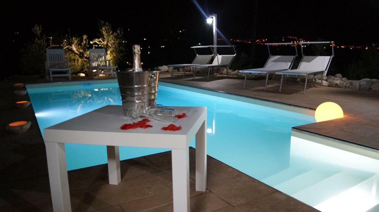 B&B Eyexei Domus Agrigento Bagian luar foto